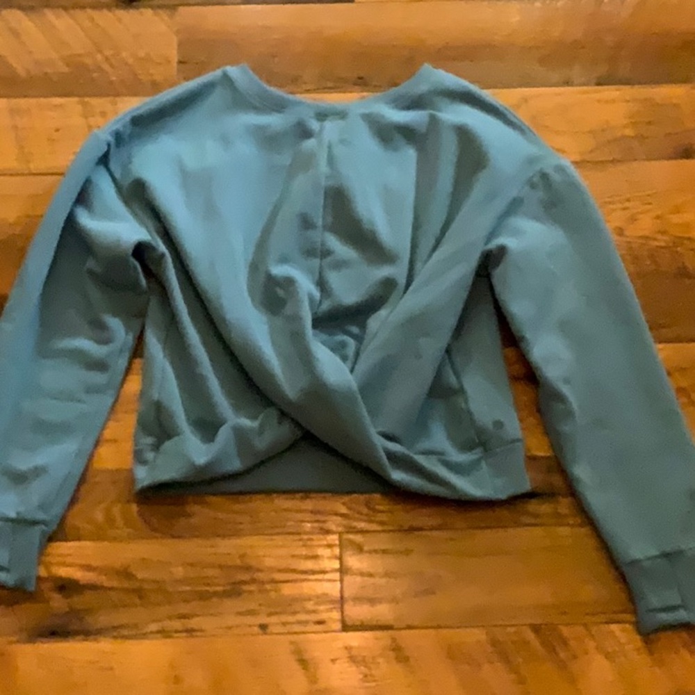 ATHLETA GIRL RETROPLUSH TWIST SWEATSHIRT